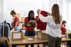 Donate used clothes and furniture in Chicago, IL