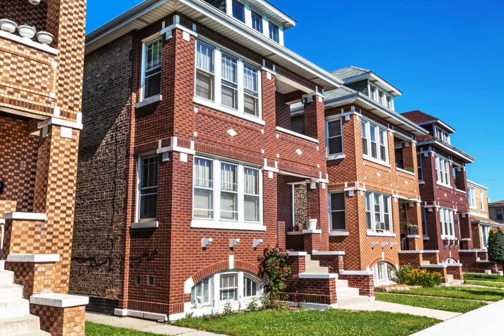 Condo vs. Townhouse: Key Differences and How to Choose the Right Home for You