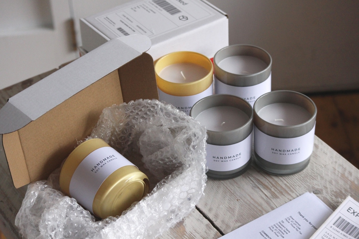 How to Pack Candles Properly When Moving